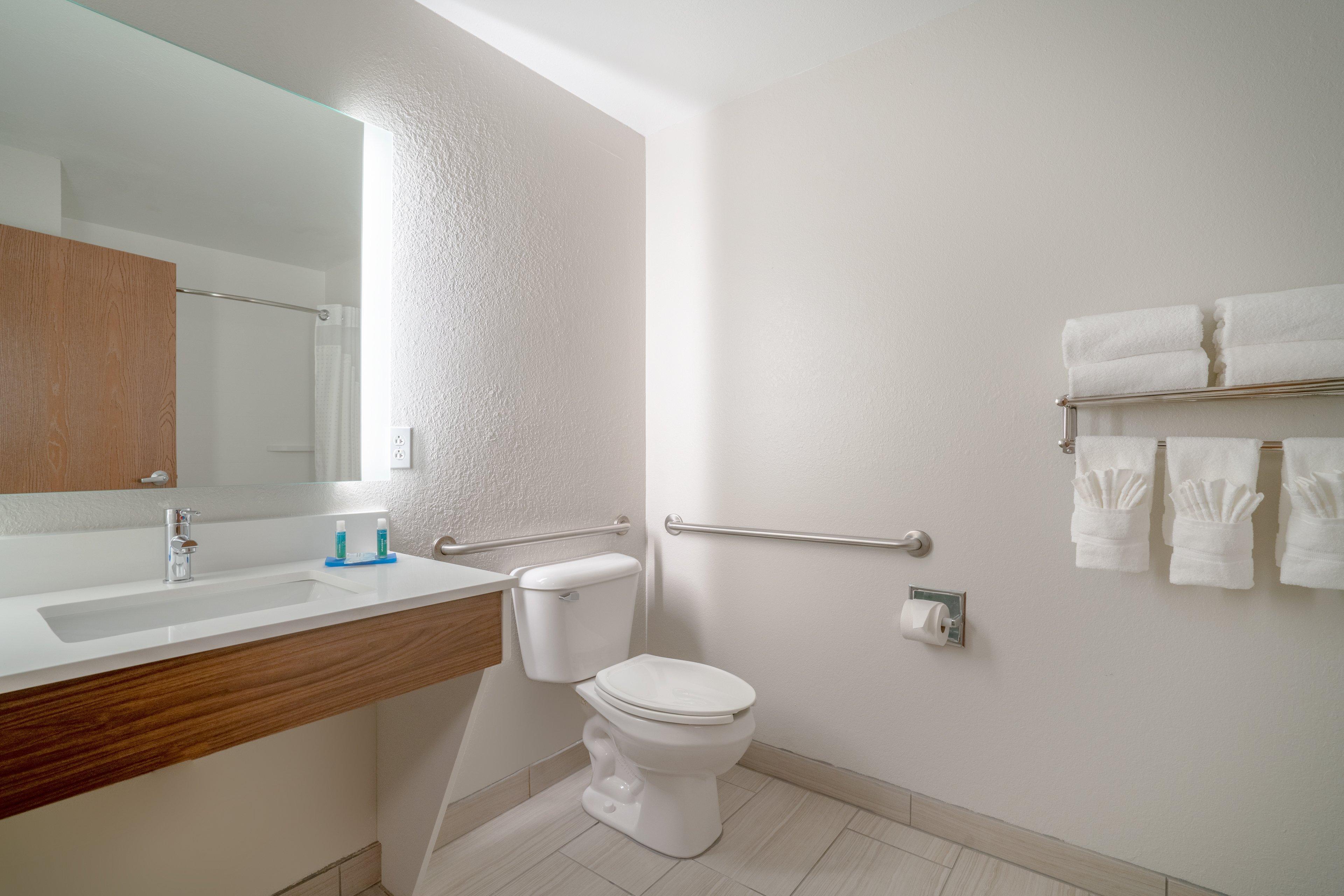 Holiday Inn Express Hotel & Suites Elkins By Ihg Bagian luar foto