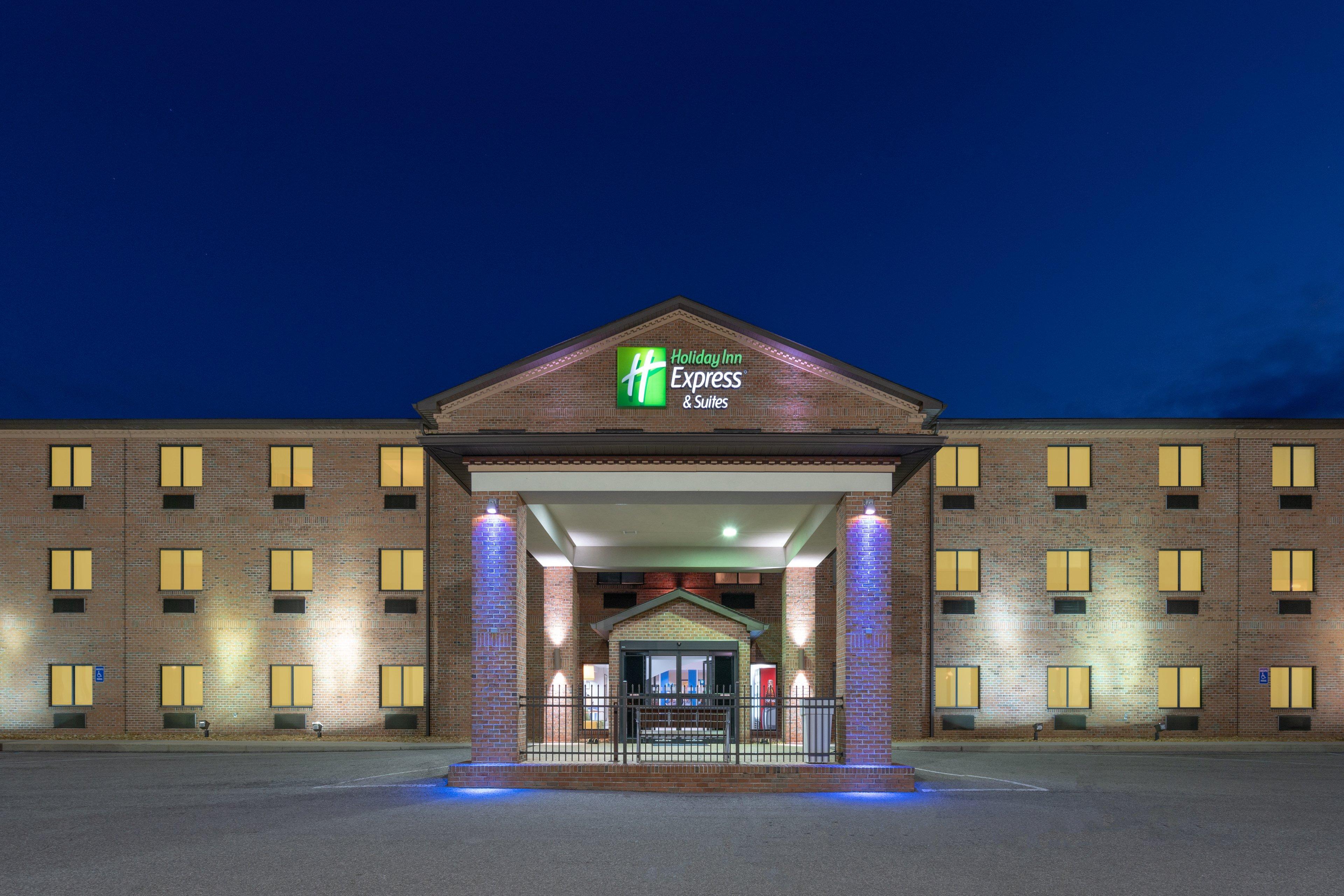 Holiday Inn Express Hotel & Suites Elkins By Ihg Bagian luar foto