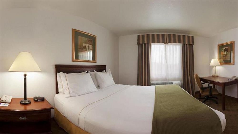 Holiday Inn Express Hotel & Suites Elkins By Ihg Bagian luar foto